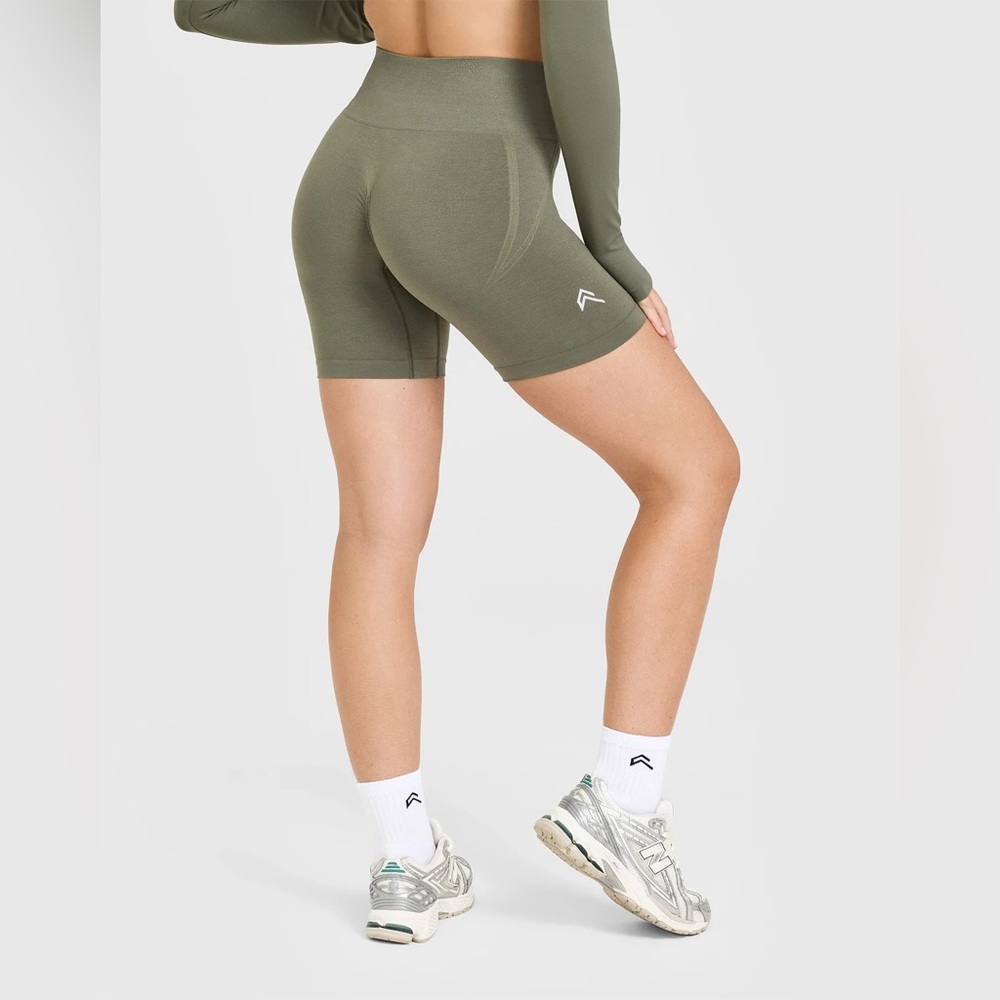 Oner Active Effortless Alpine Green Shorts